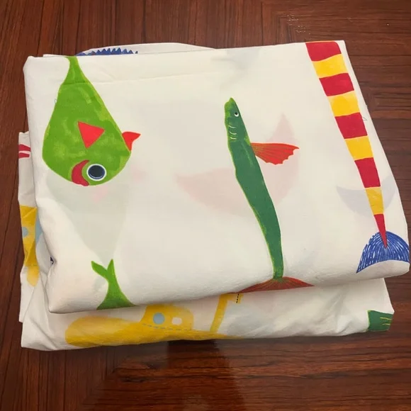 Pottery Barn 100% organic cotton Colorful sheets no PC/ Firm Price - Picture 1 of 16